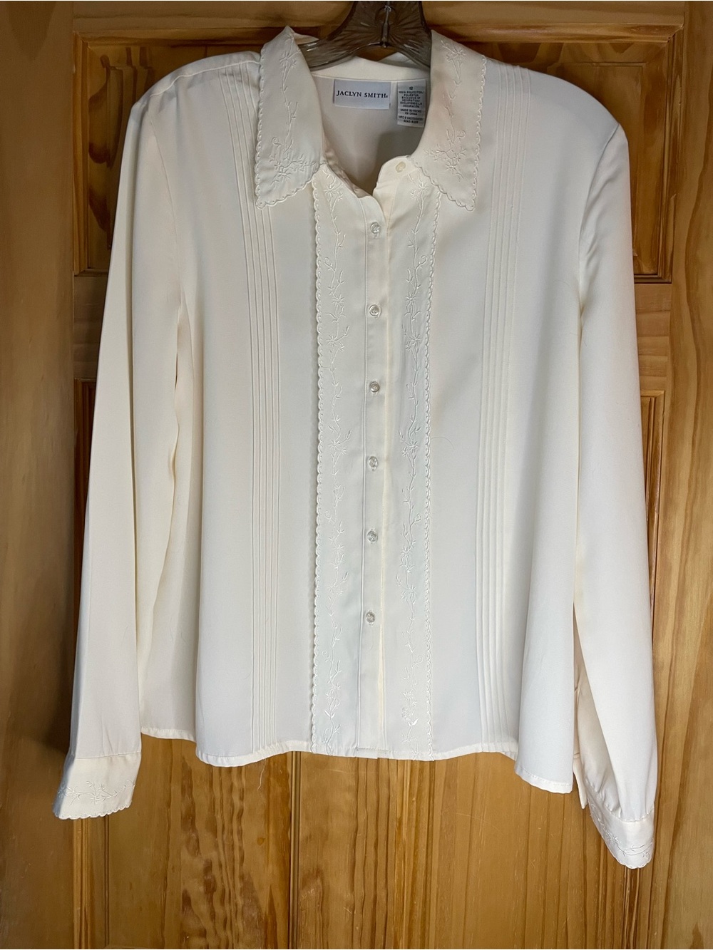 Vintage Jaclyn Smith Cream Pintuck Embroidered Button-Down Blouse